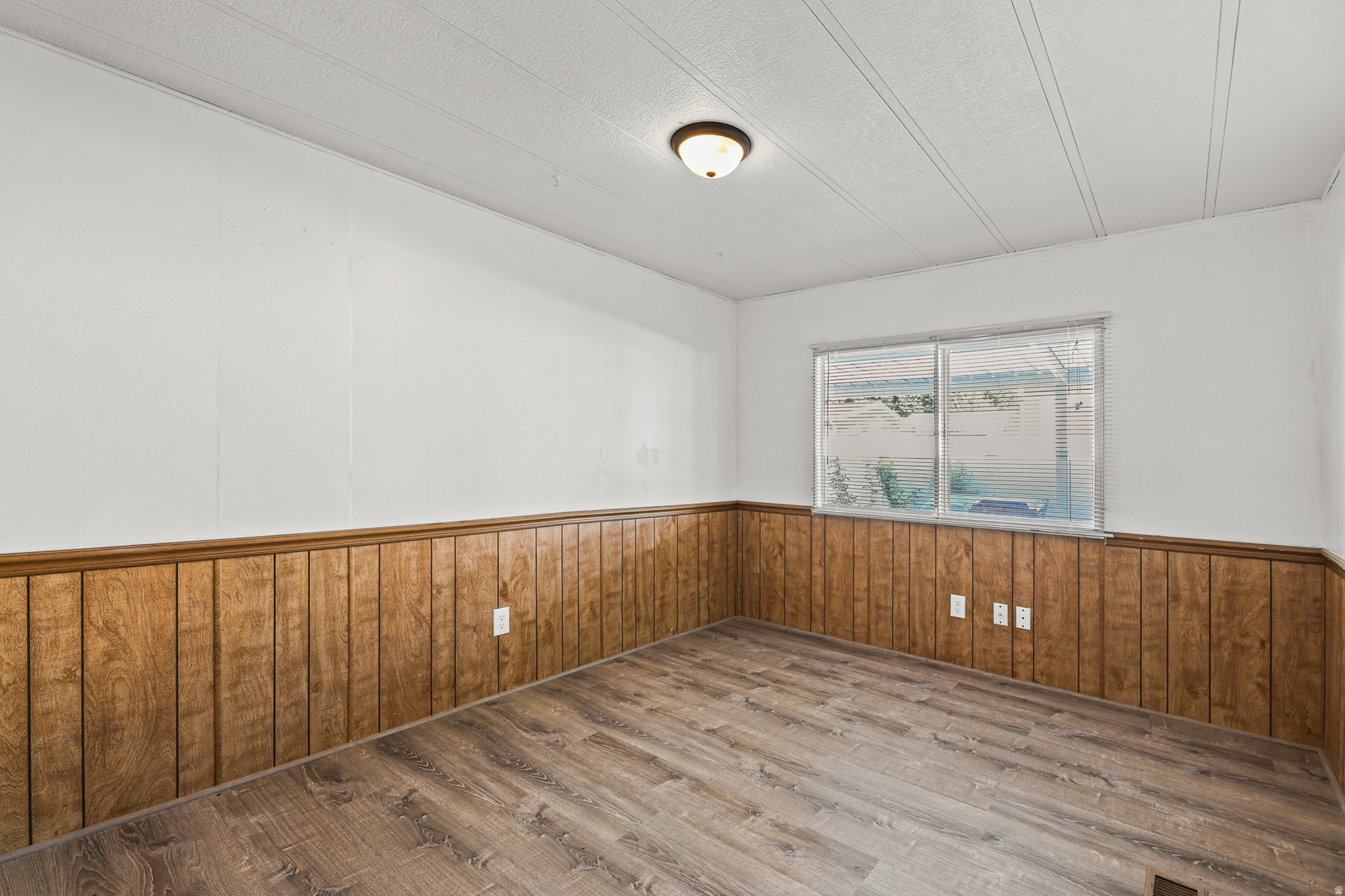 ALTA VIEW ESTATES - Residential