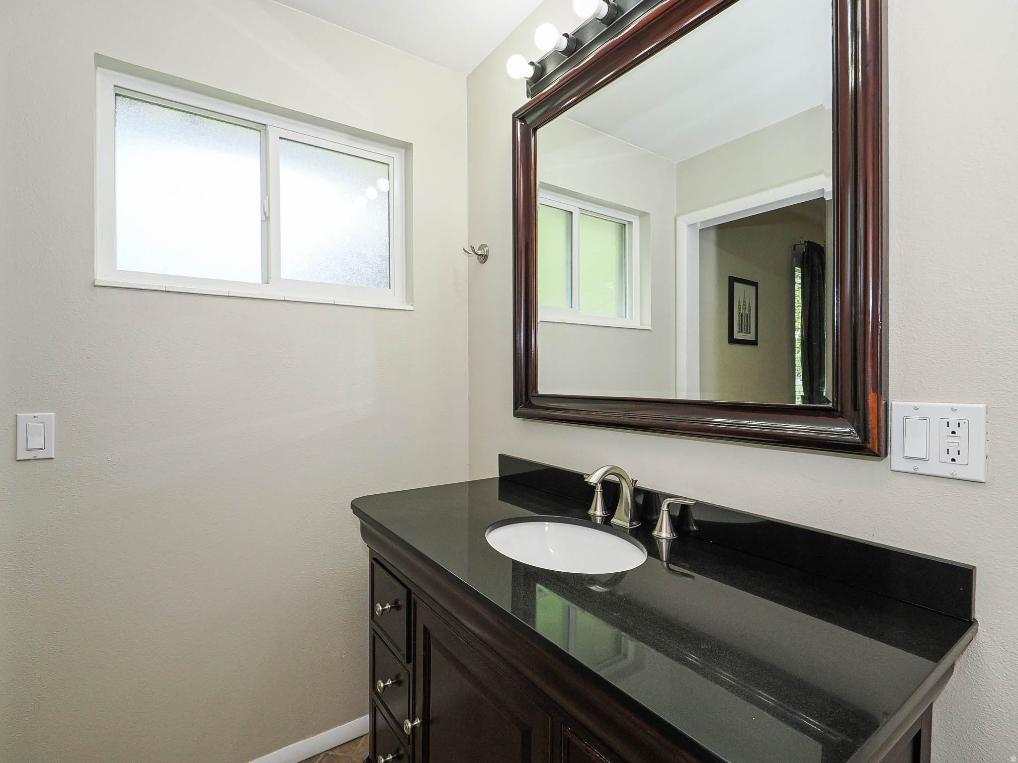 BROWNS MEADOW - Residential