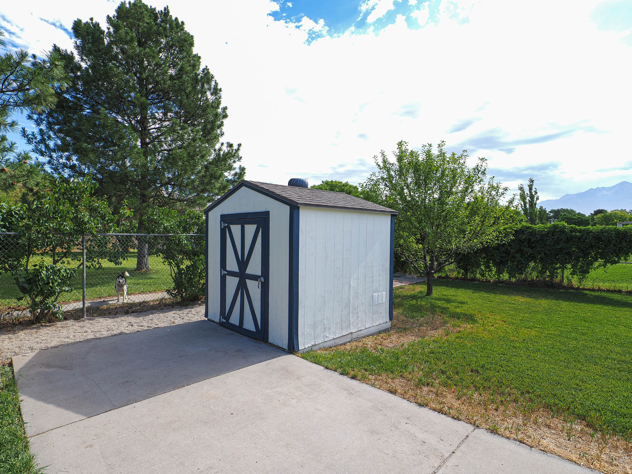 BROWNS MEADOW - Residential
