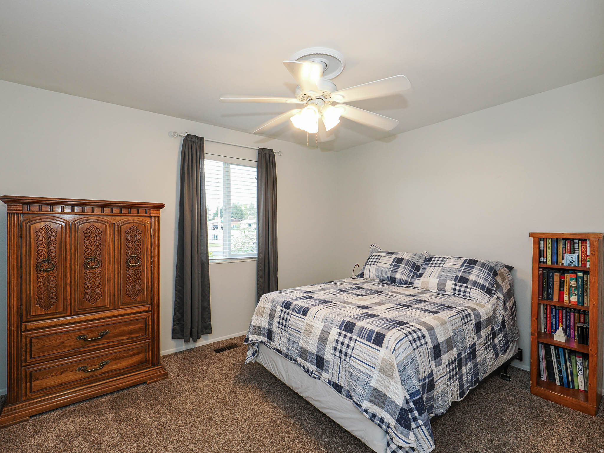 BROWNS MEADOW - Residential
