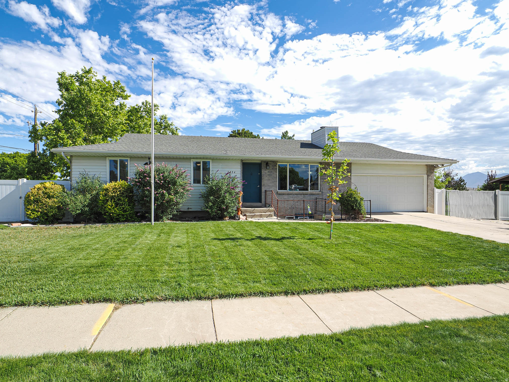 BROWNS MEADOW - Residential