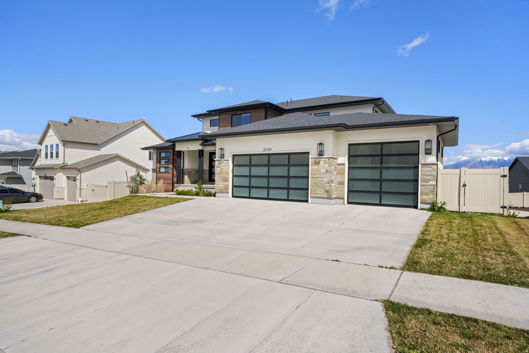 FOX HOLLOW - Residential