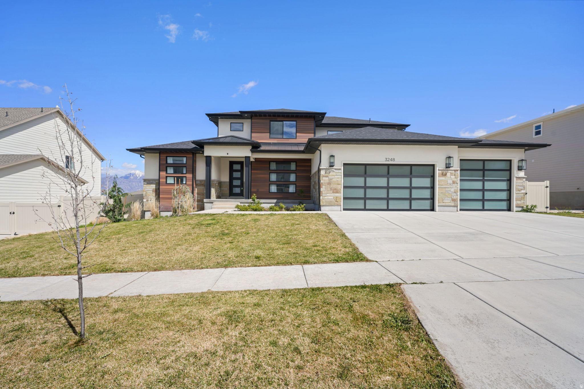 FOX HOLLOW - Residential