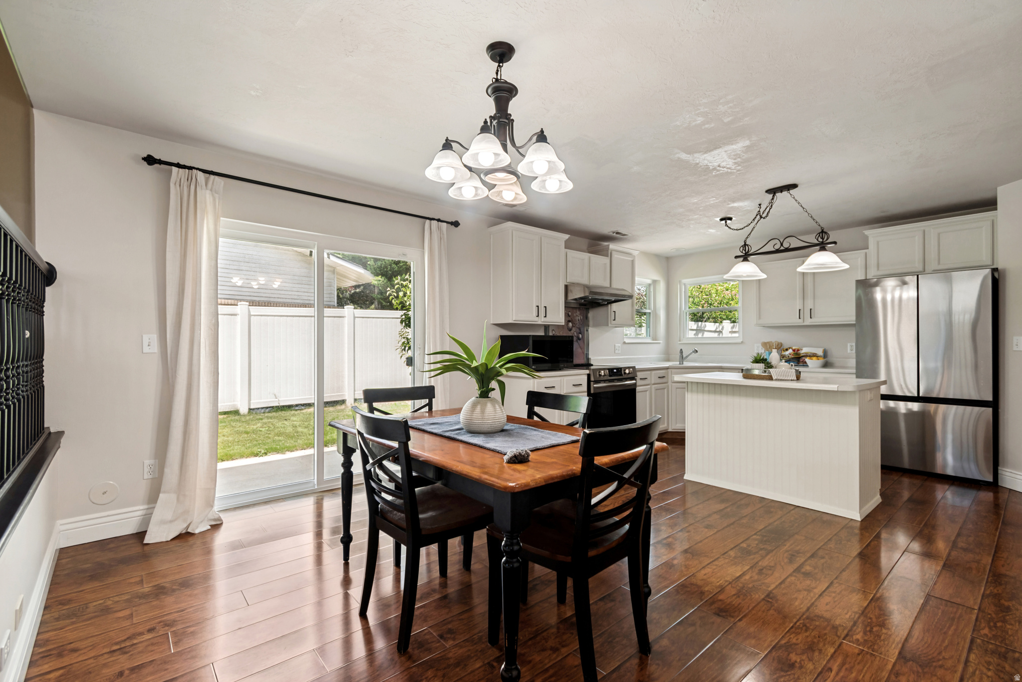 RIVER WALK - Residential