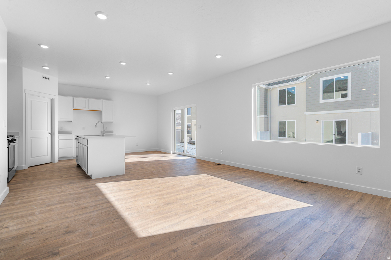 VIRIDIAN - Residential