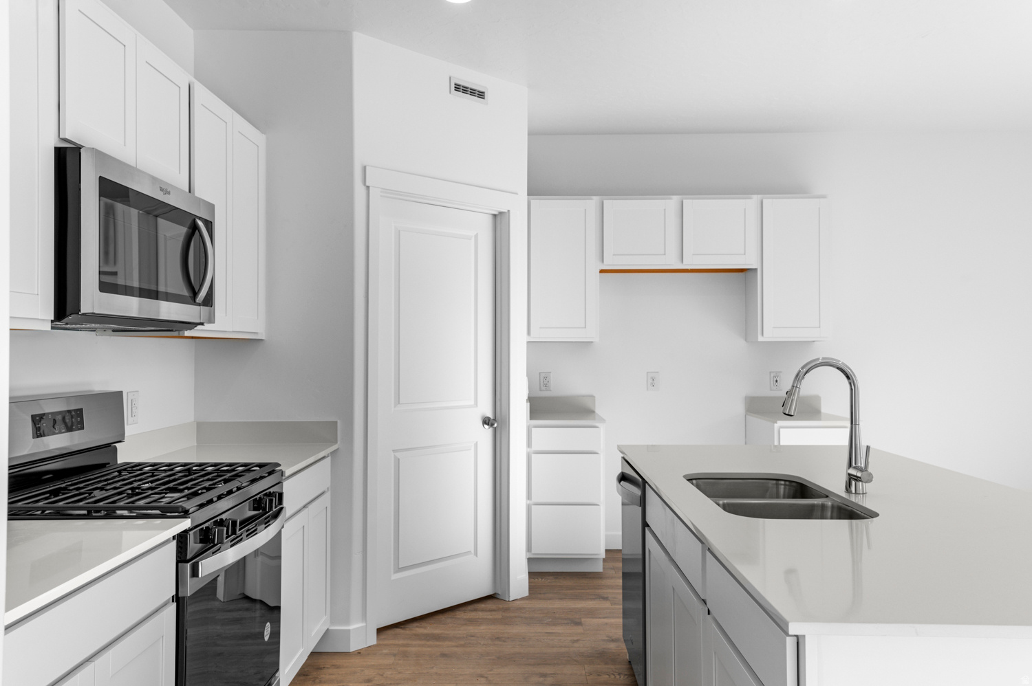 VIRIDIAN - Residential