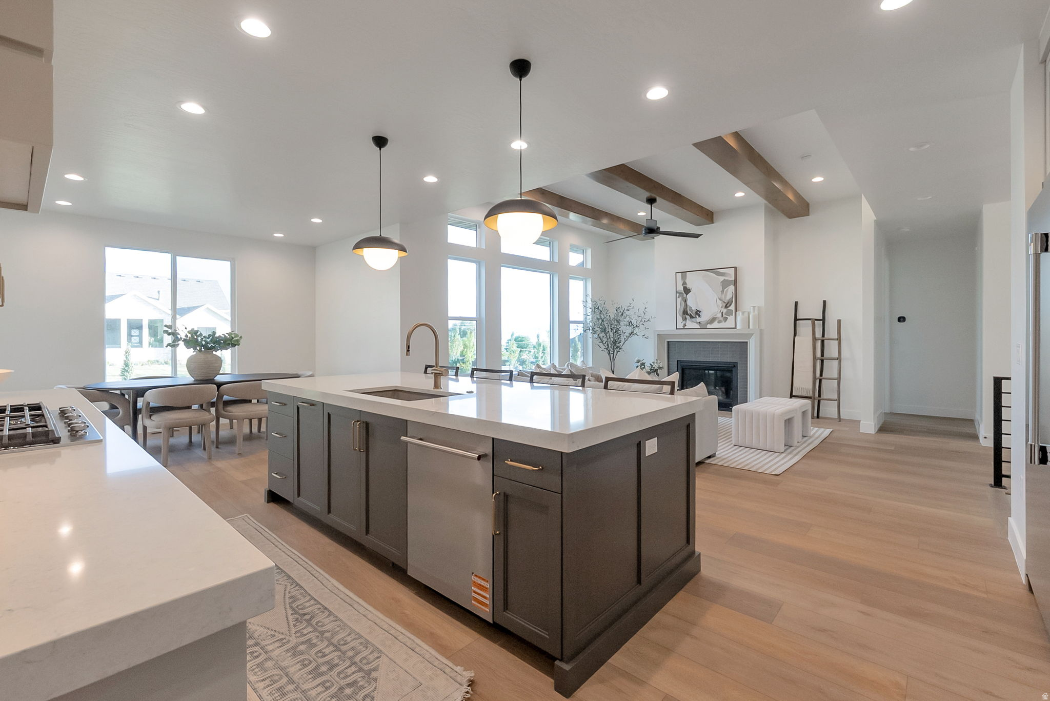 BLOSSOM HILL - Residential