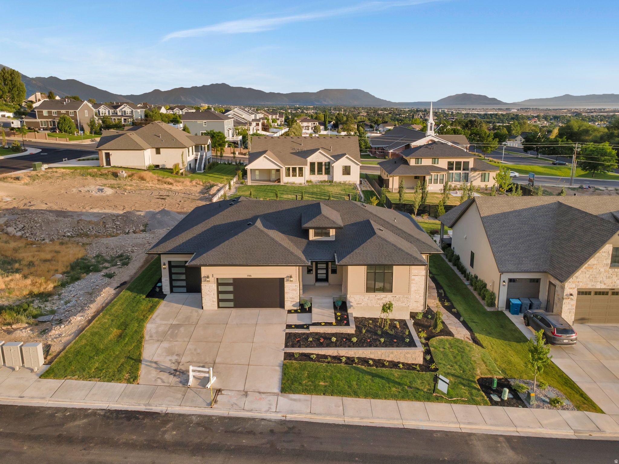 BLOSSOM HILL - Residential