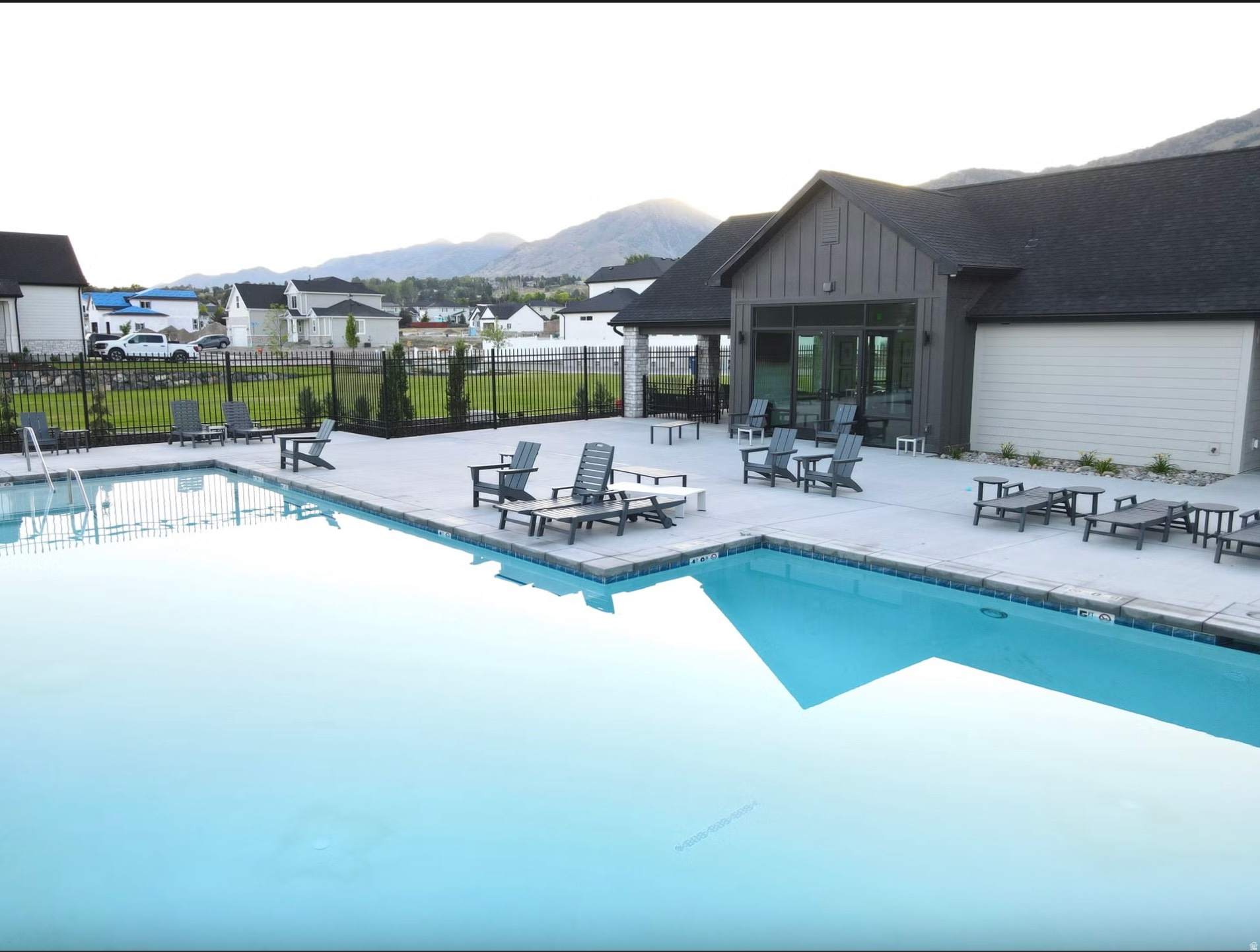 VINEYARD - Residential