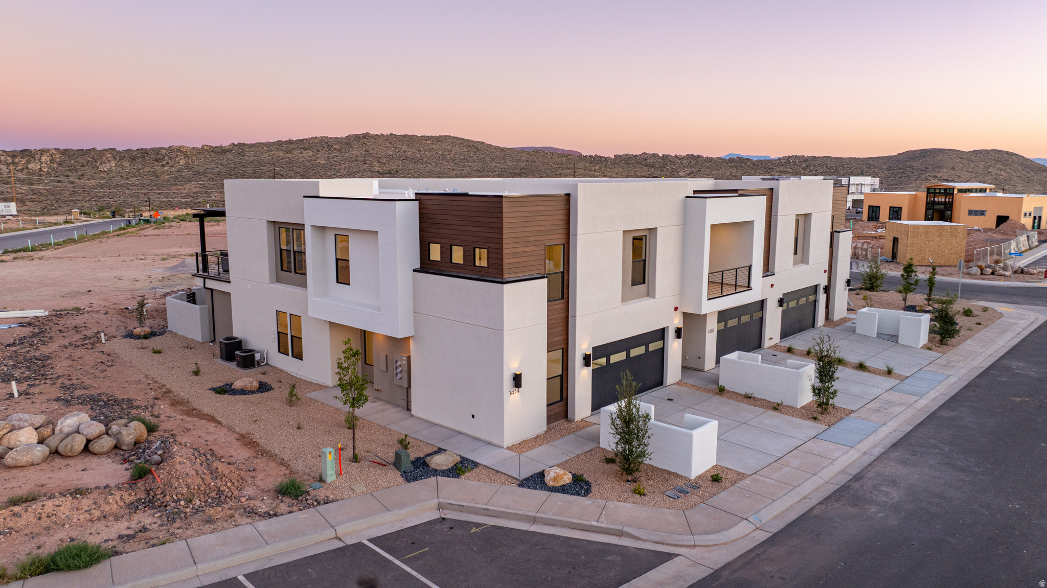 THE ISLAND AT CORAL CANYON - Residential