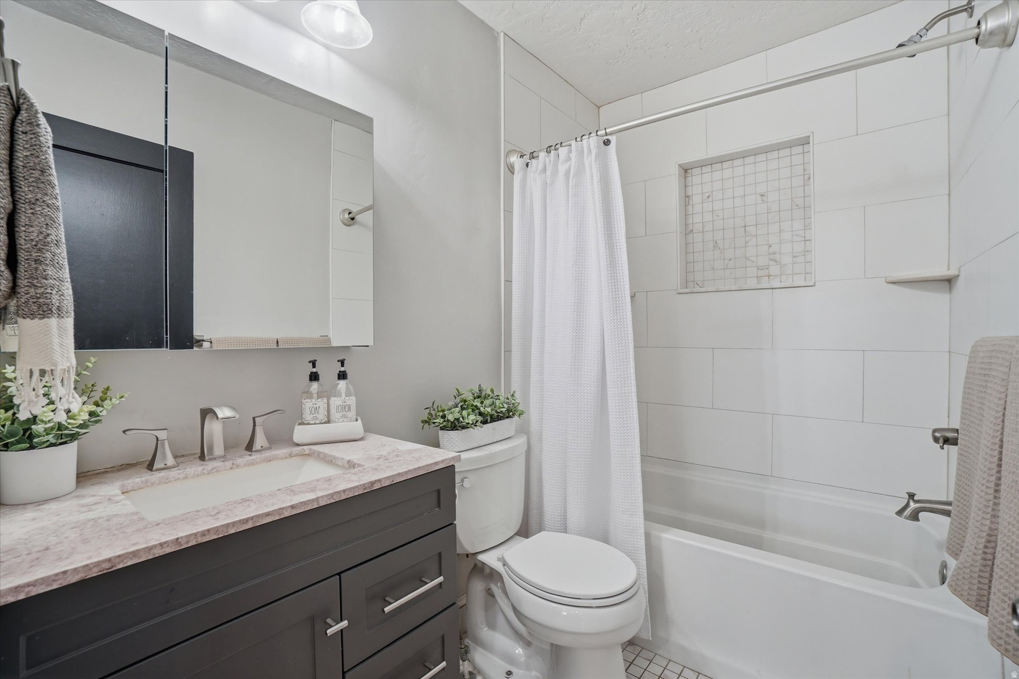 HIGHLAND PARK - Residential