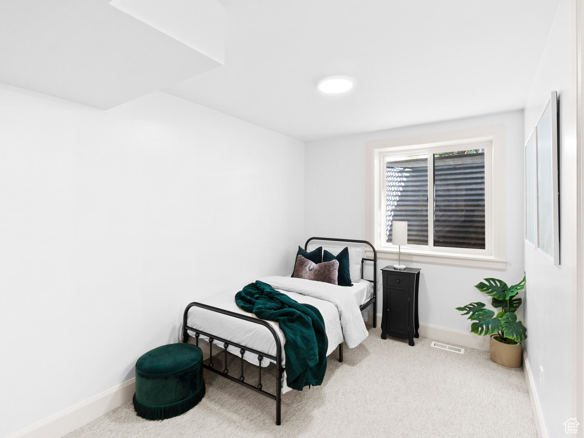 CASCADE ACRES - Residential