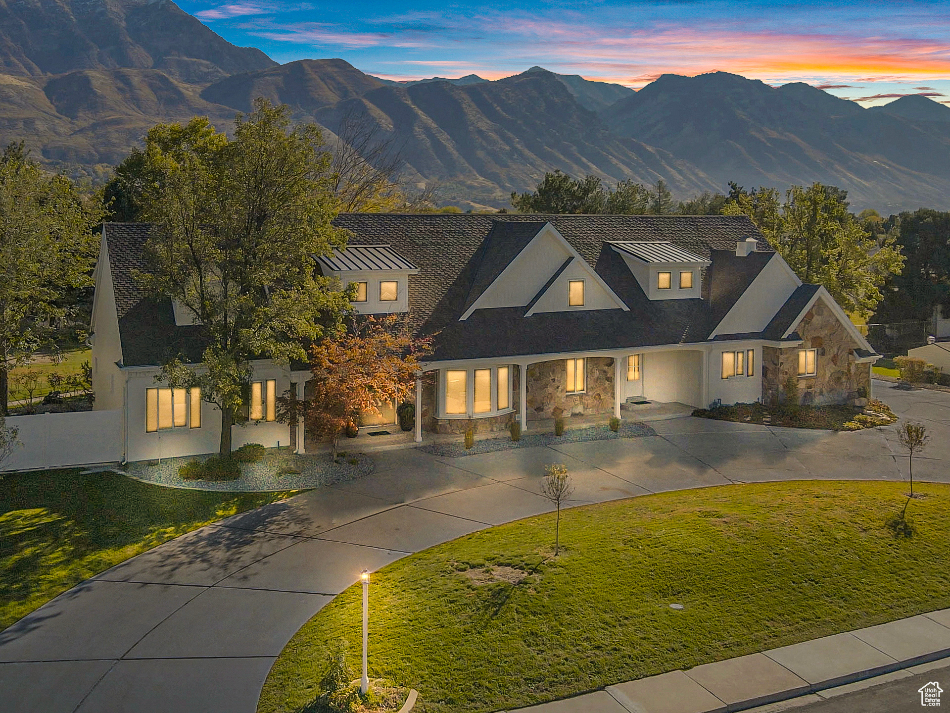 CASCADE ACRES - Residential