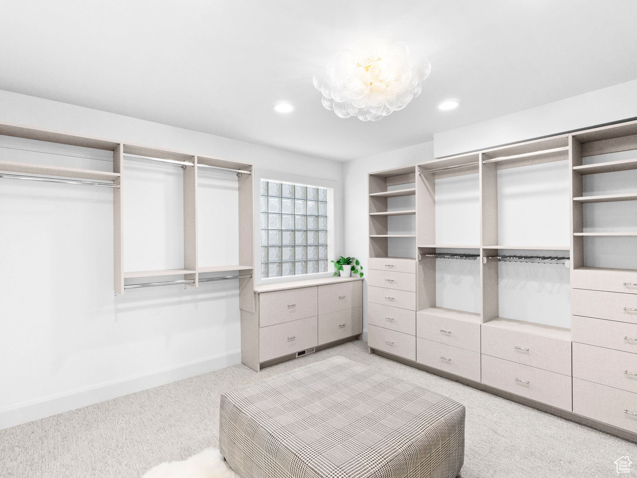 CASCADE ACRES - Residential