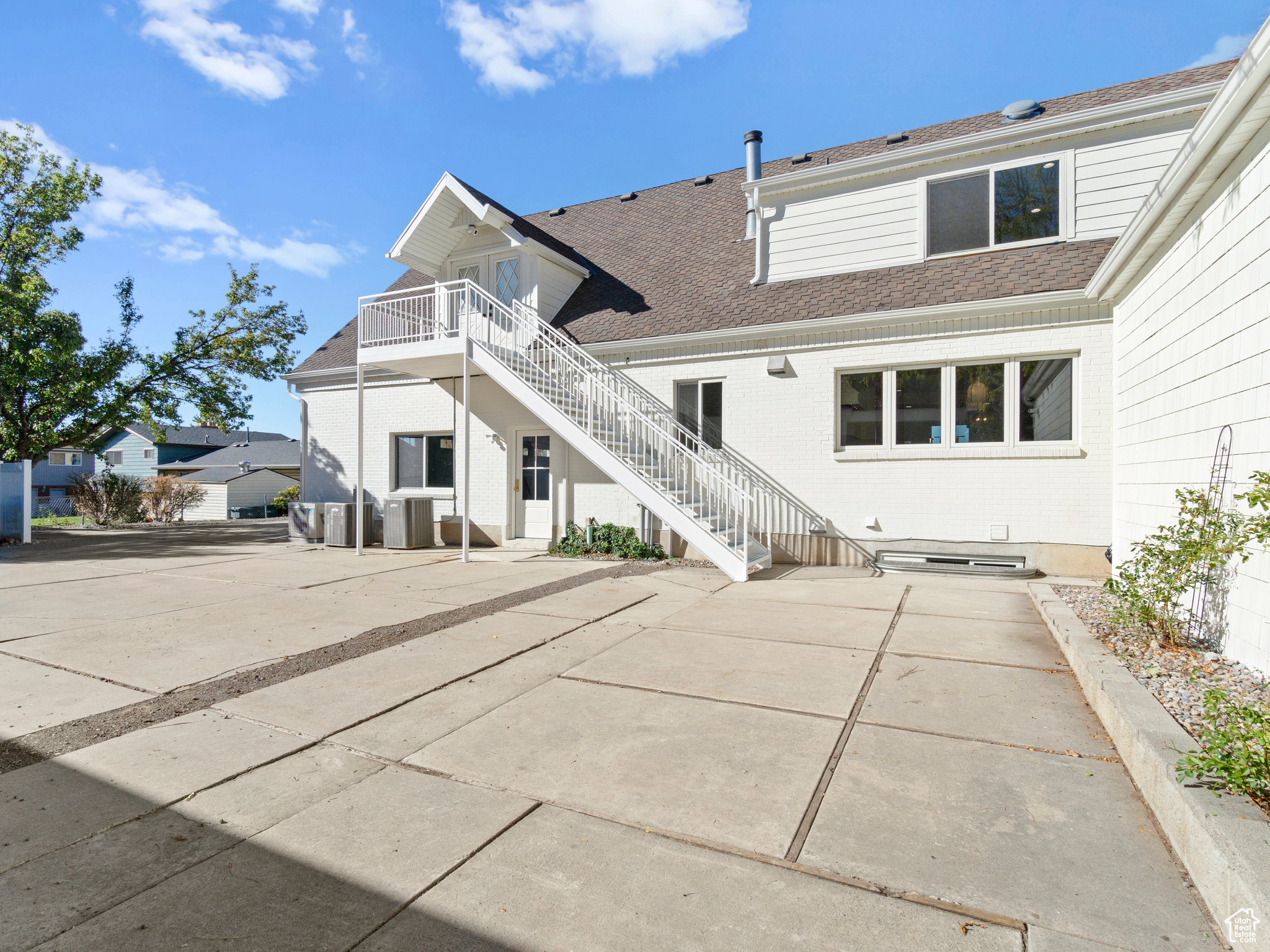 CASCADE ACRES - Residential