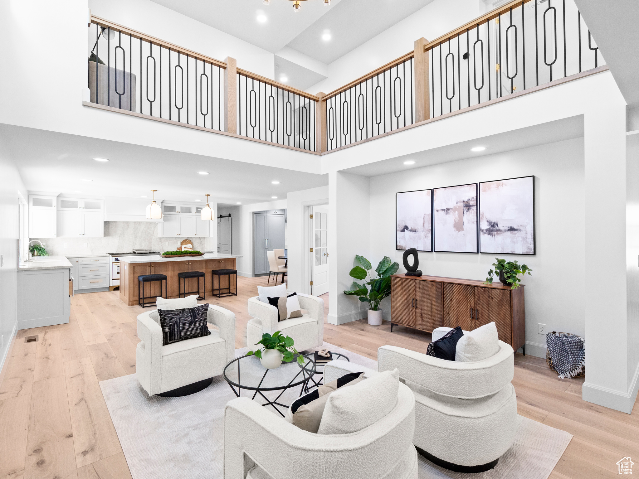 CASCADE ACRES - Residential