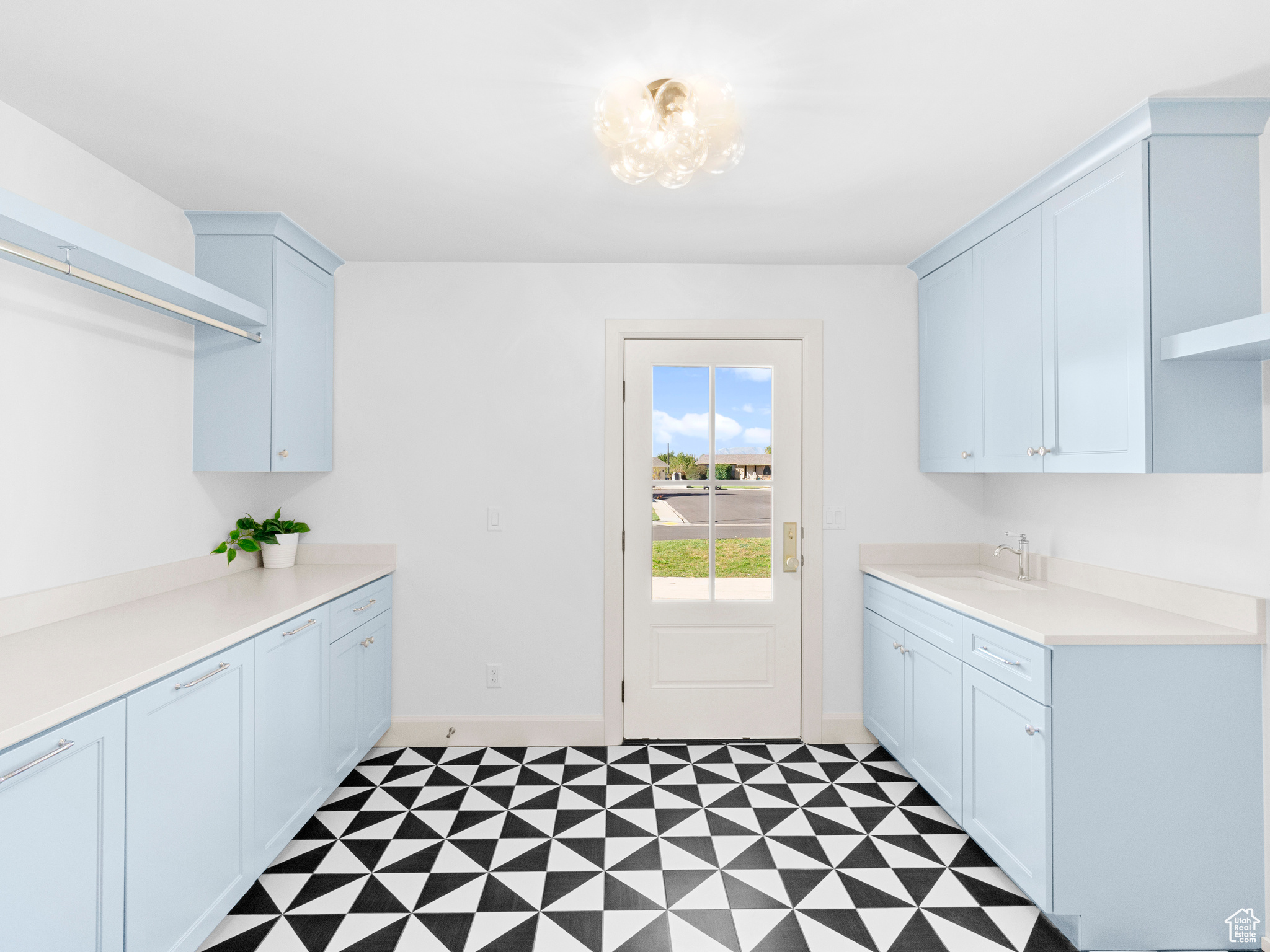CASCADE ACRES - Residential