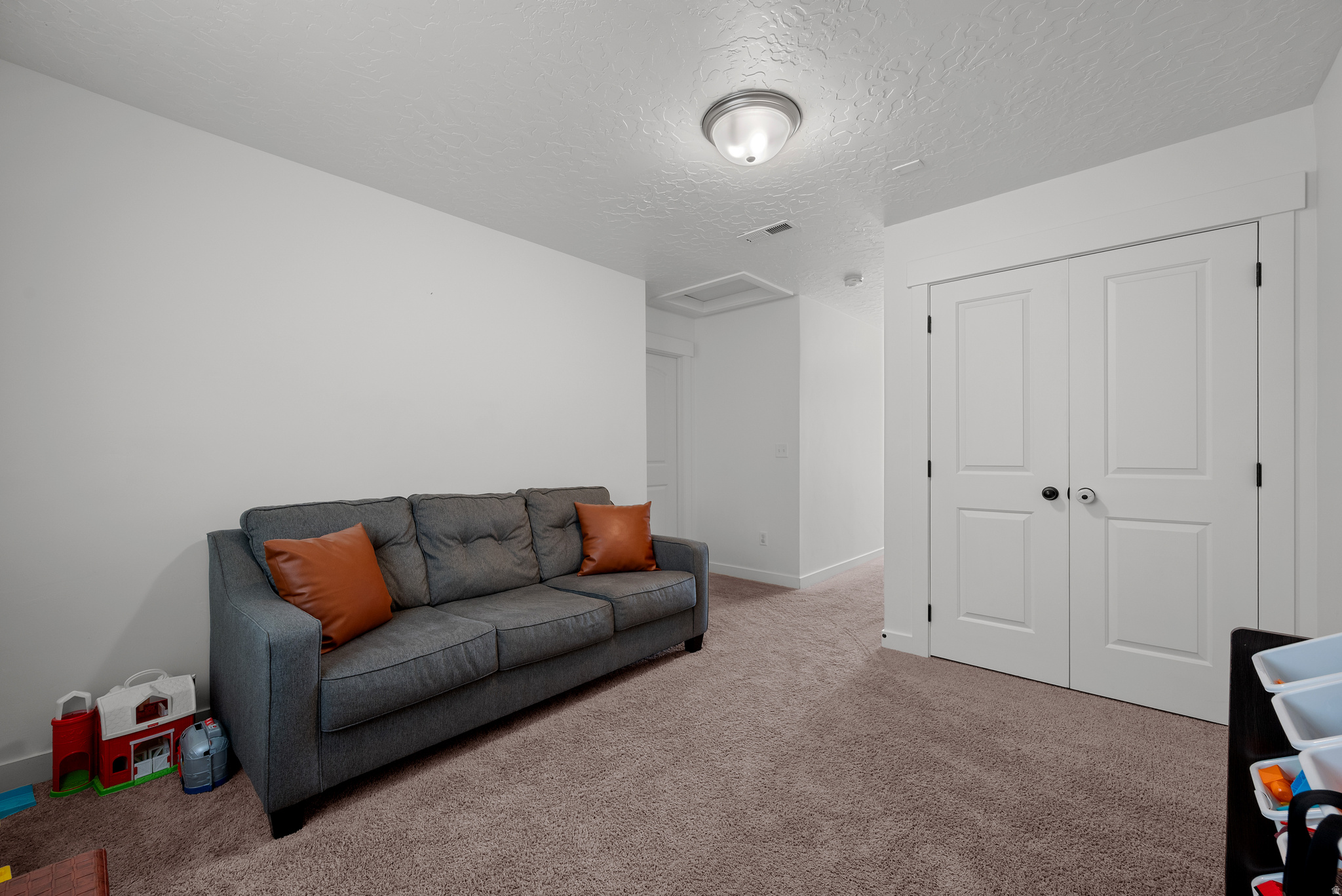 ARROWHEAD COTTAGES - Residential