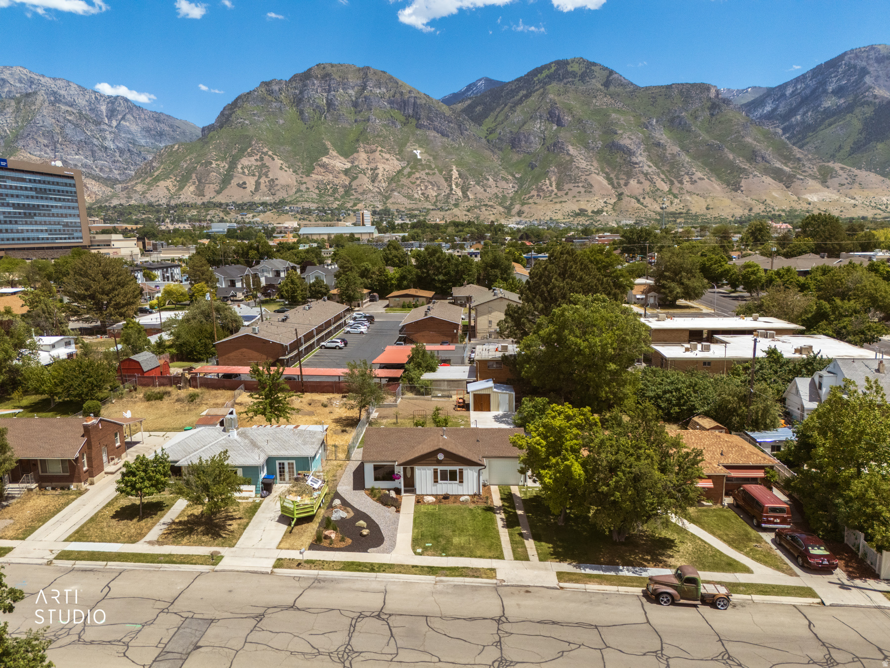 RIVERSIDE - Residential