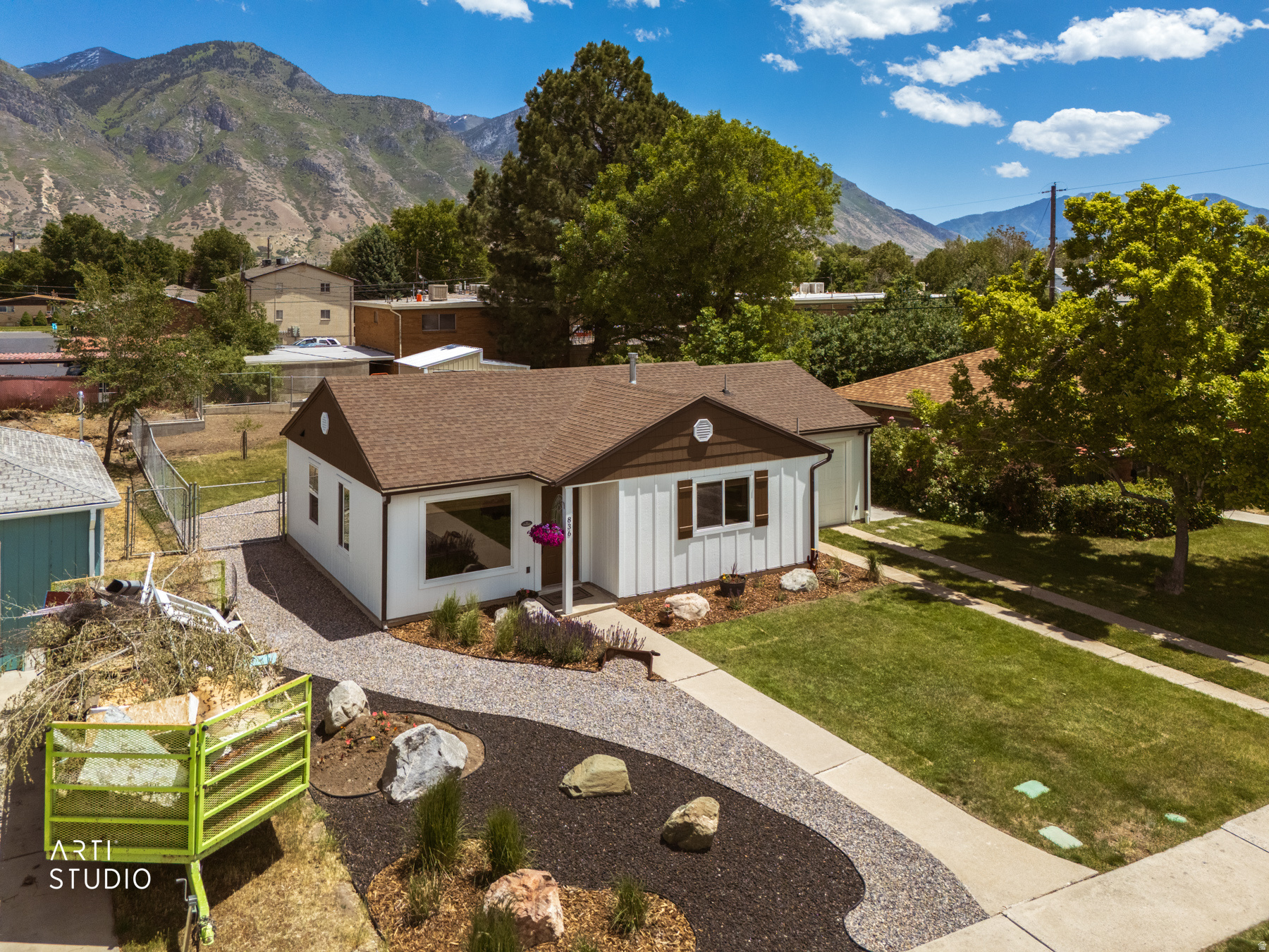 RIVERSIDE - Residential