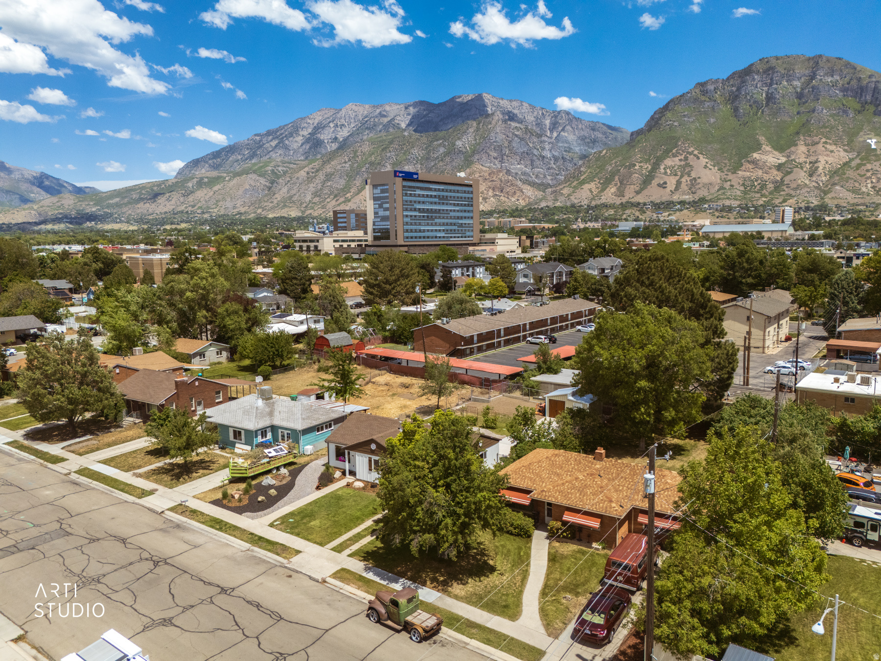 RIVERSIDE - Residential