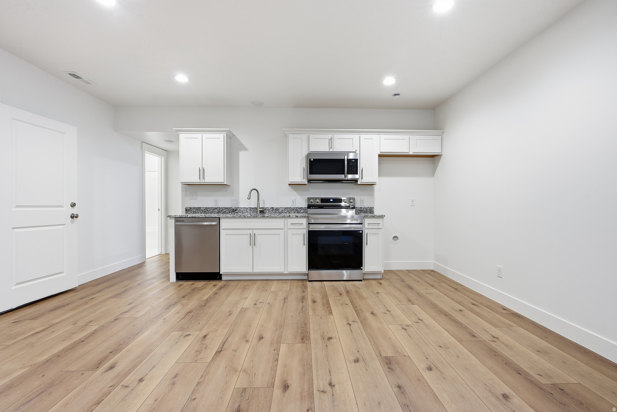 PACIFIC SPRINGS - Residential