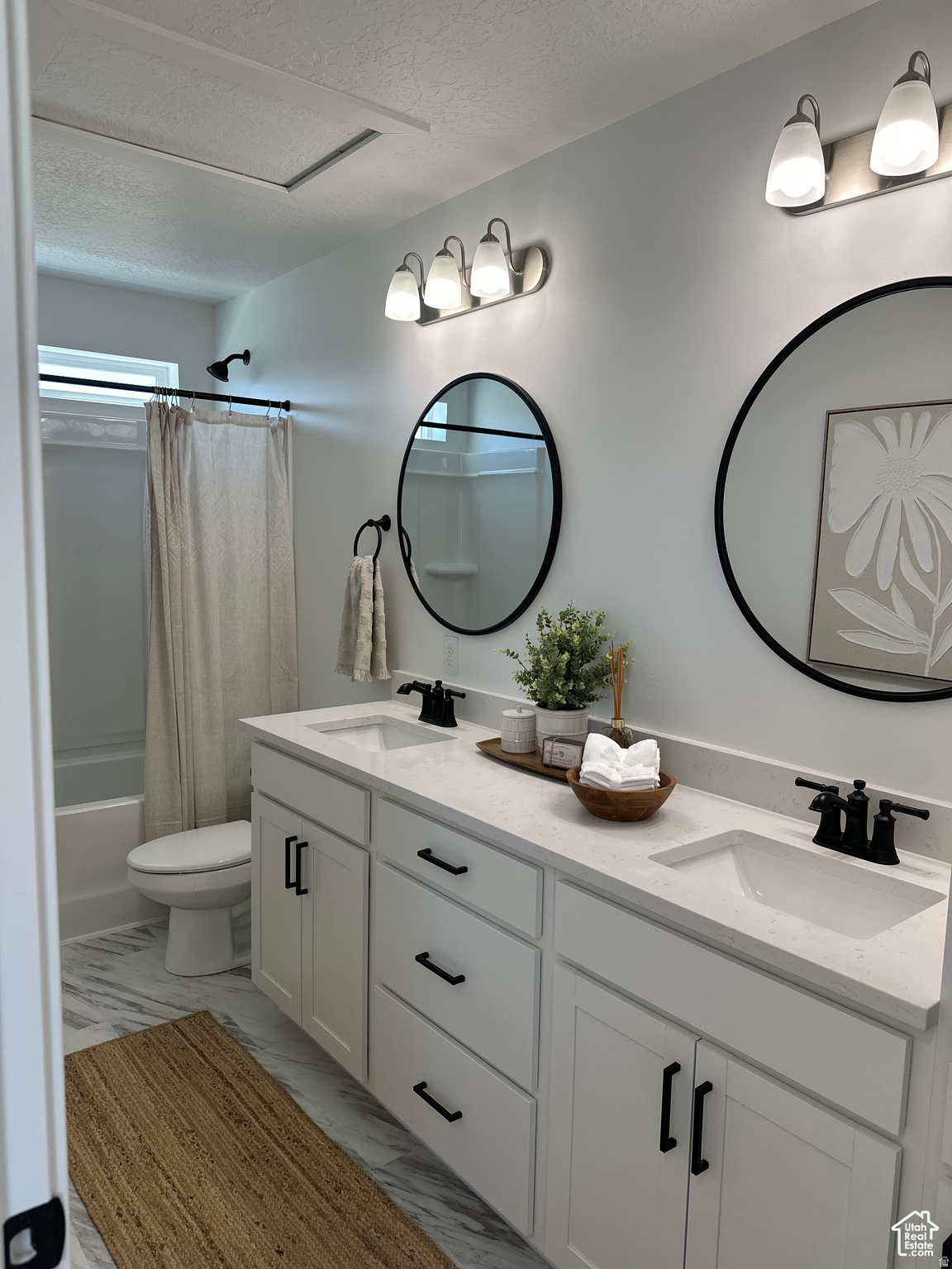 PACIFIC SPRINGS - Residential