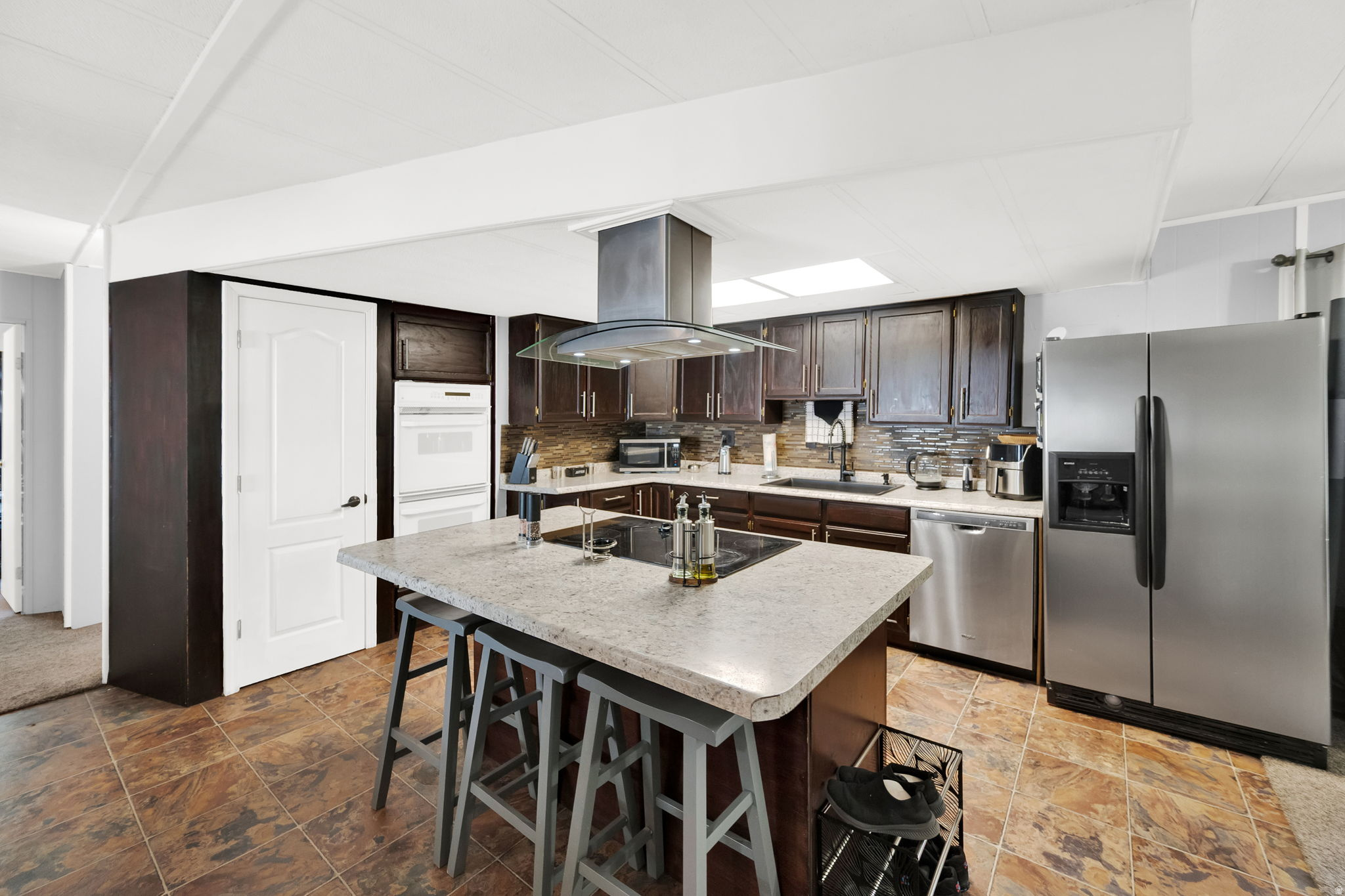 MAJESTIC OAKS - Residential