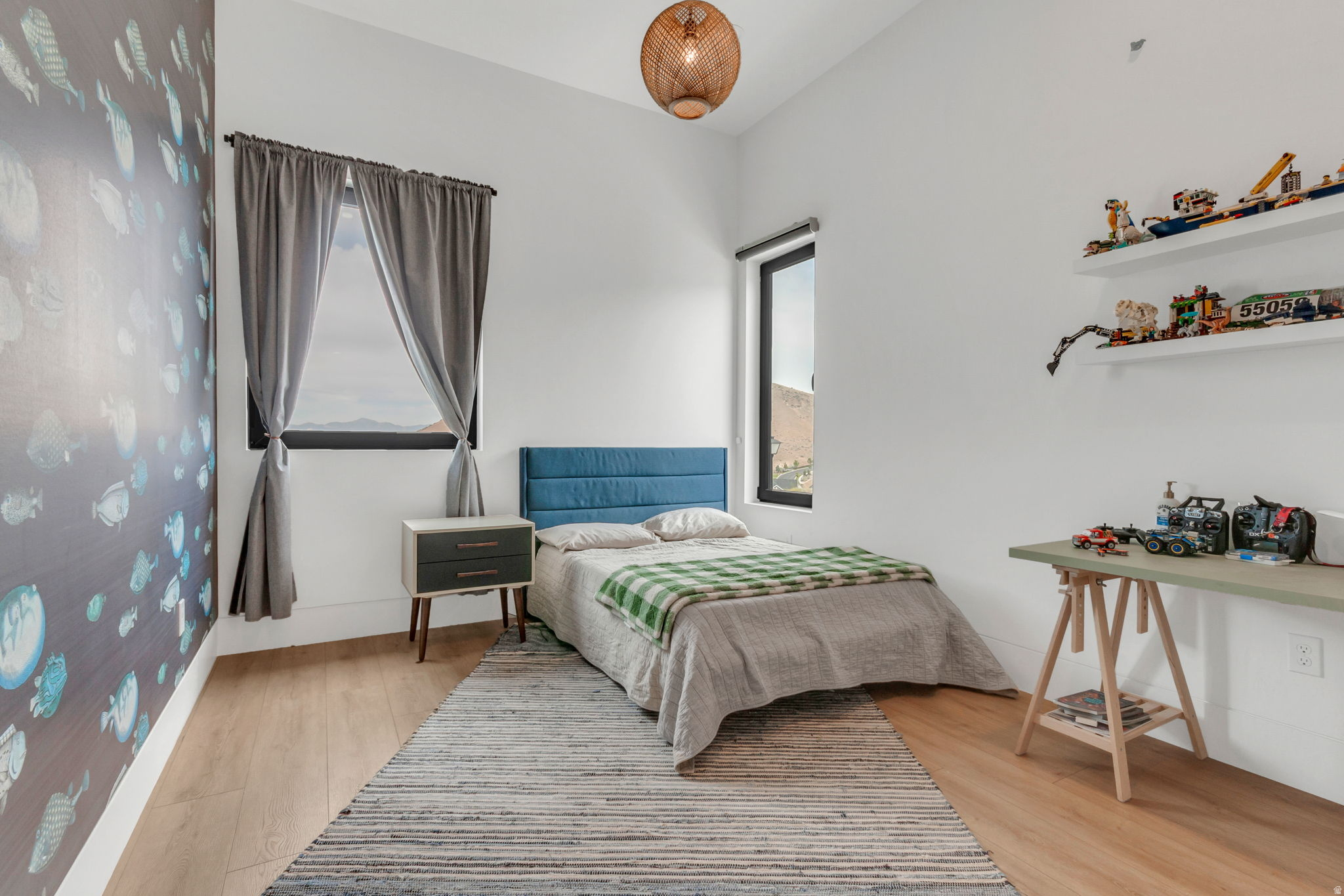 SEASONS ESTATES - Residential