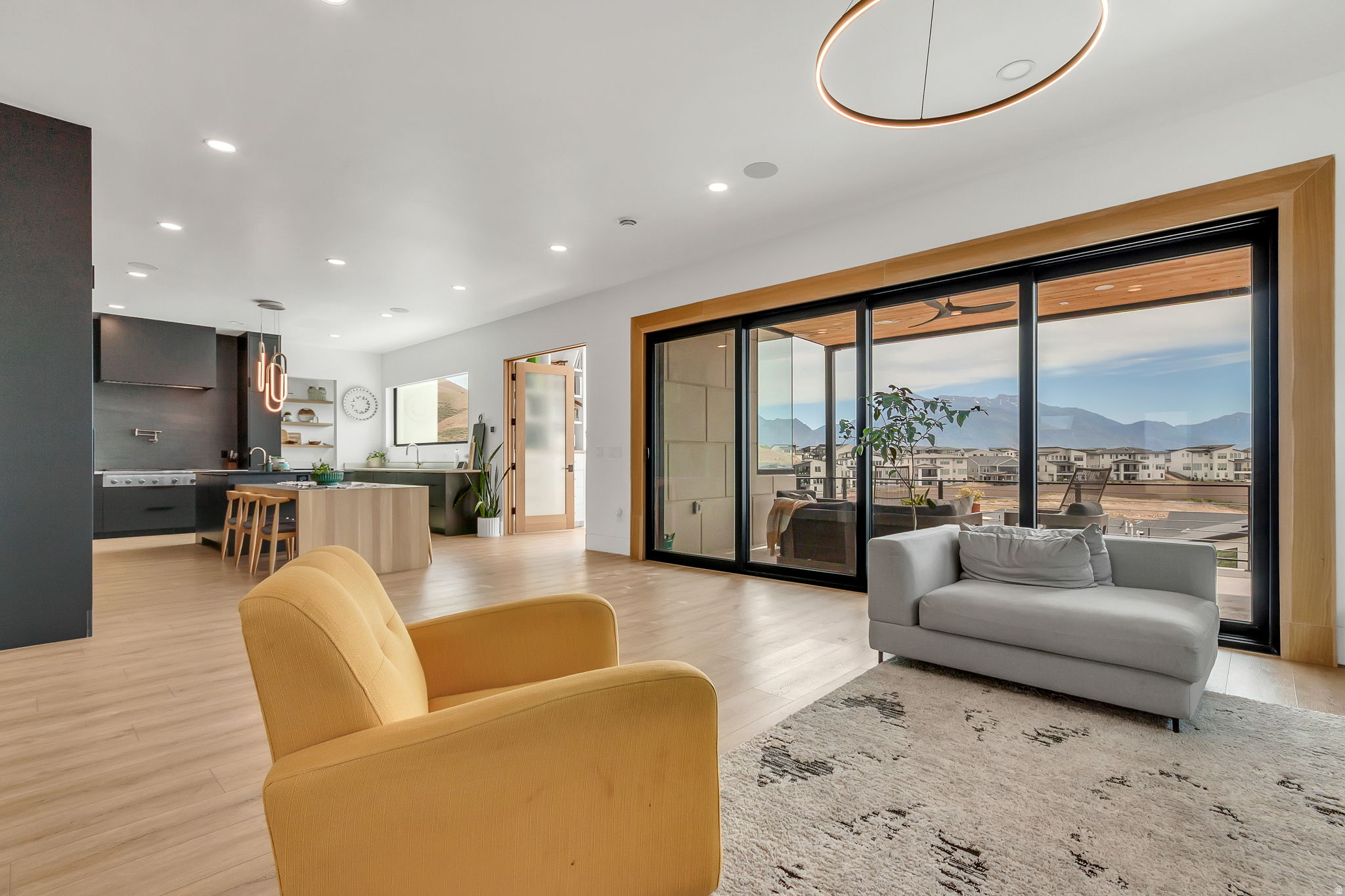SEASONS ESTATES - Residential