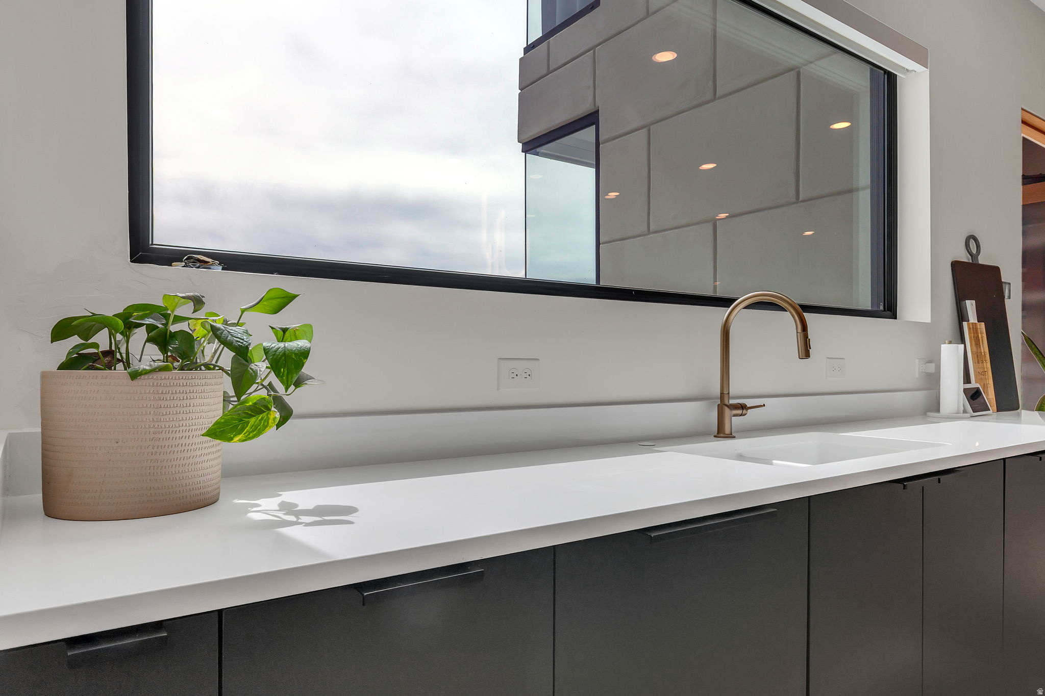SEASONS ESTATES - Residential