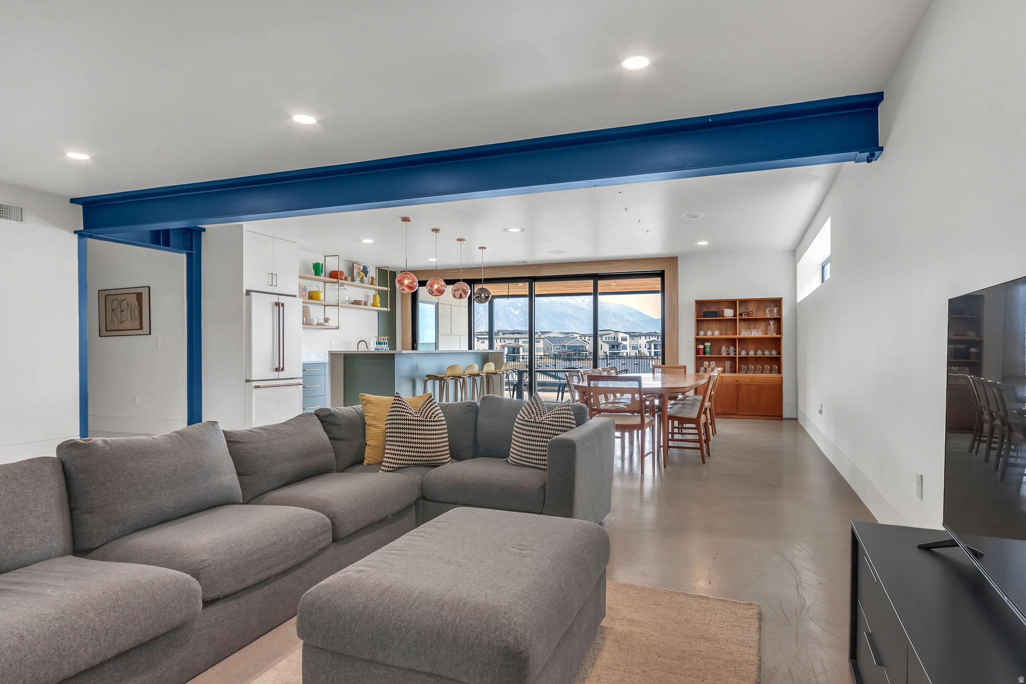 SEASONS ESTATES - Residential