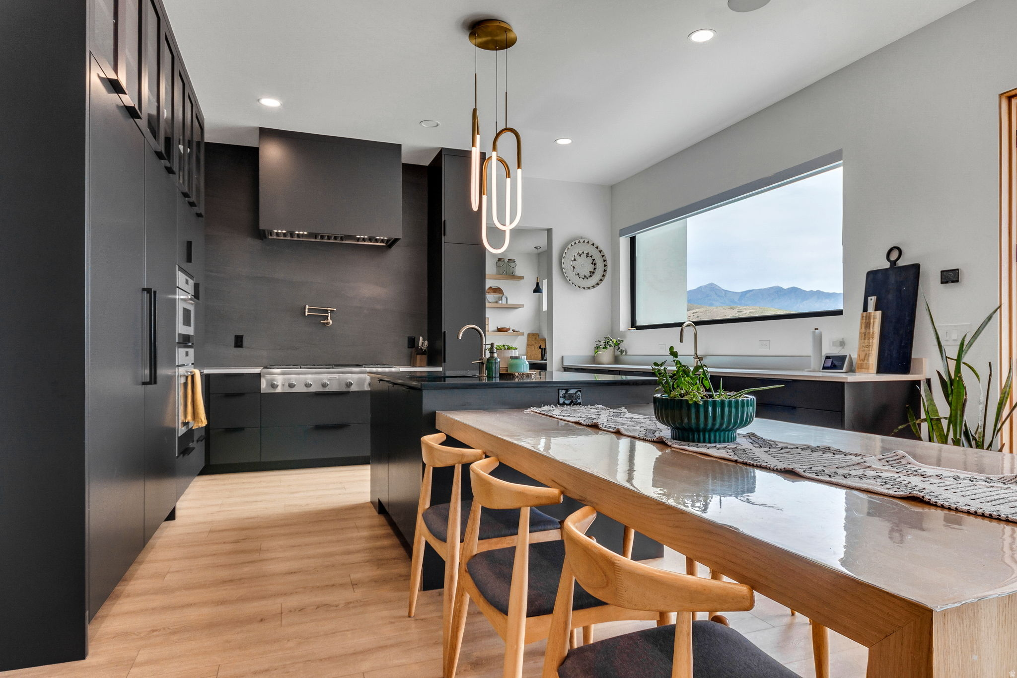 SEASONS ESTATES - Residential