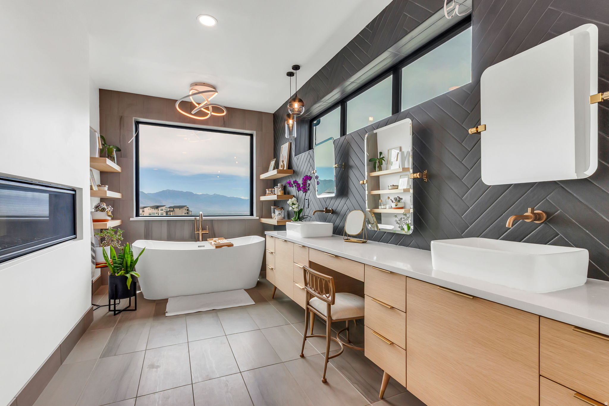 SEASONS ESTATES - Residential