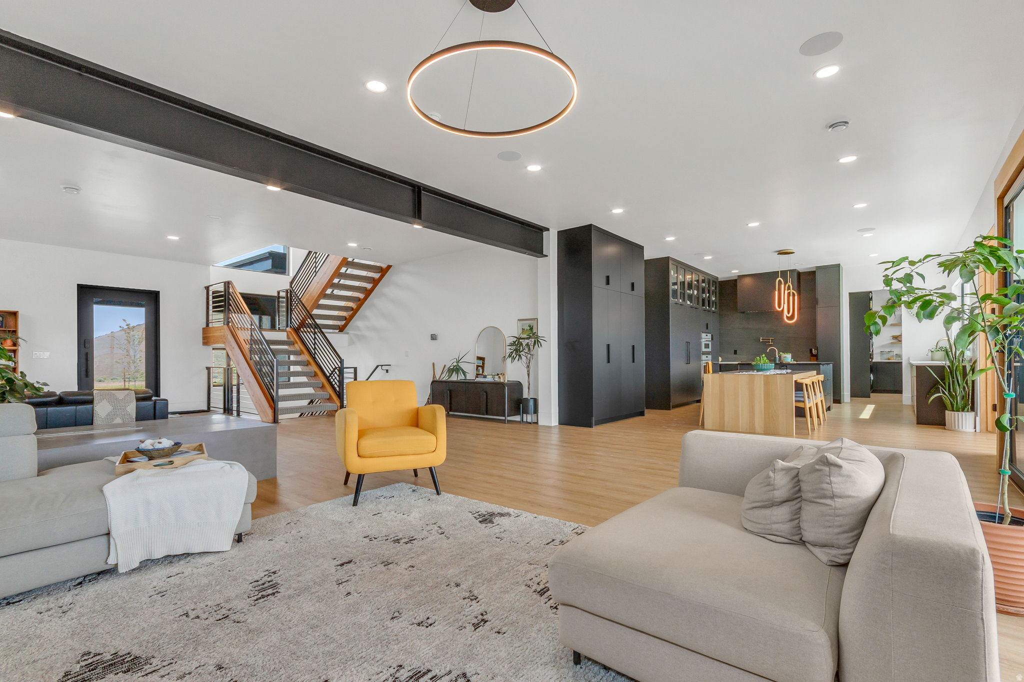 SEASONS ESTATES - Residential