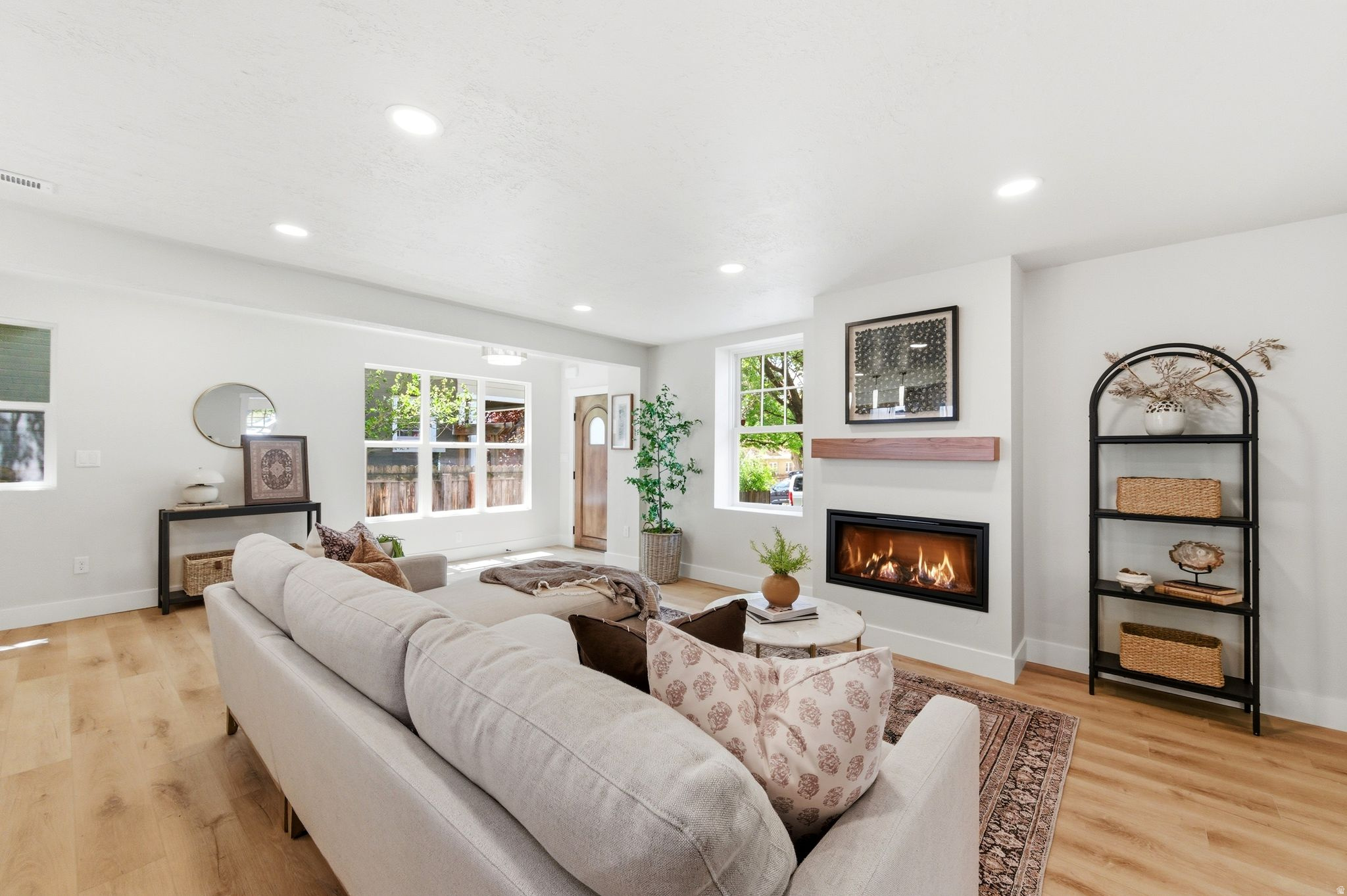 AVENUES - Residential