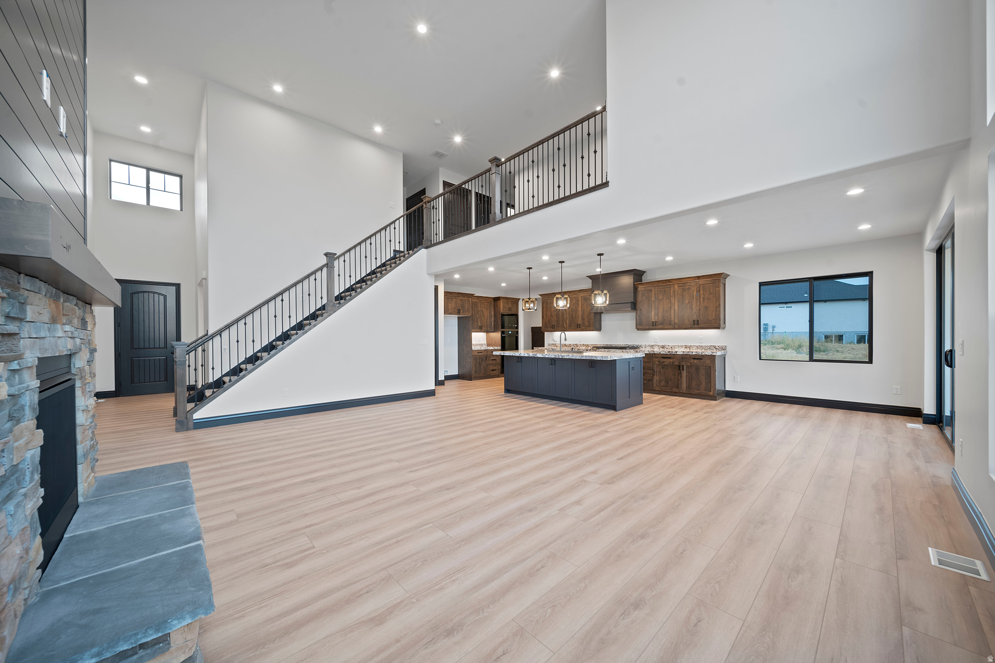 HERITAGE FARMS - Residential