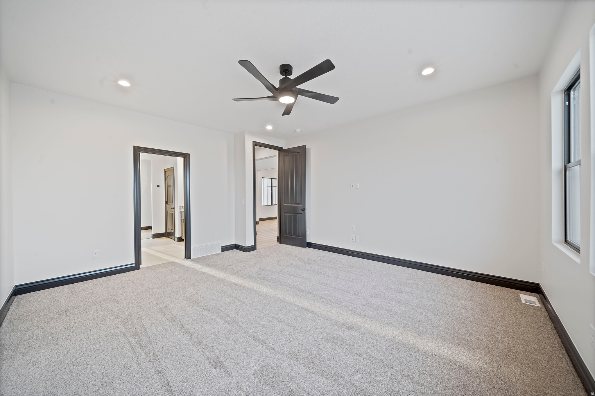 HERITAGE FARMS - Residential
