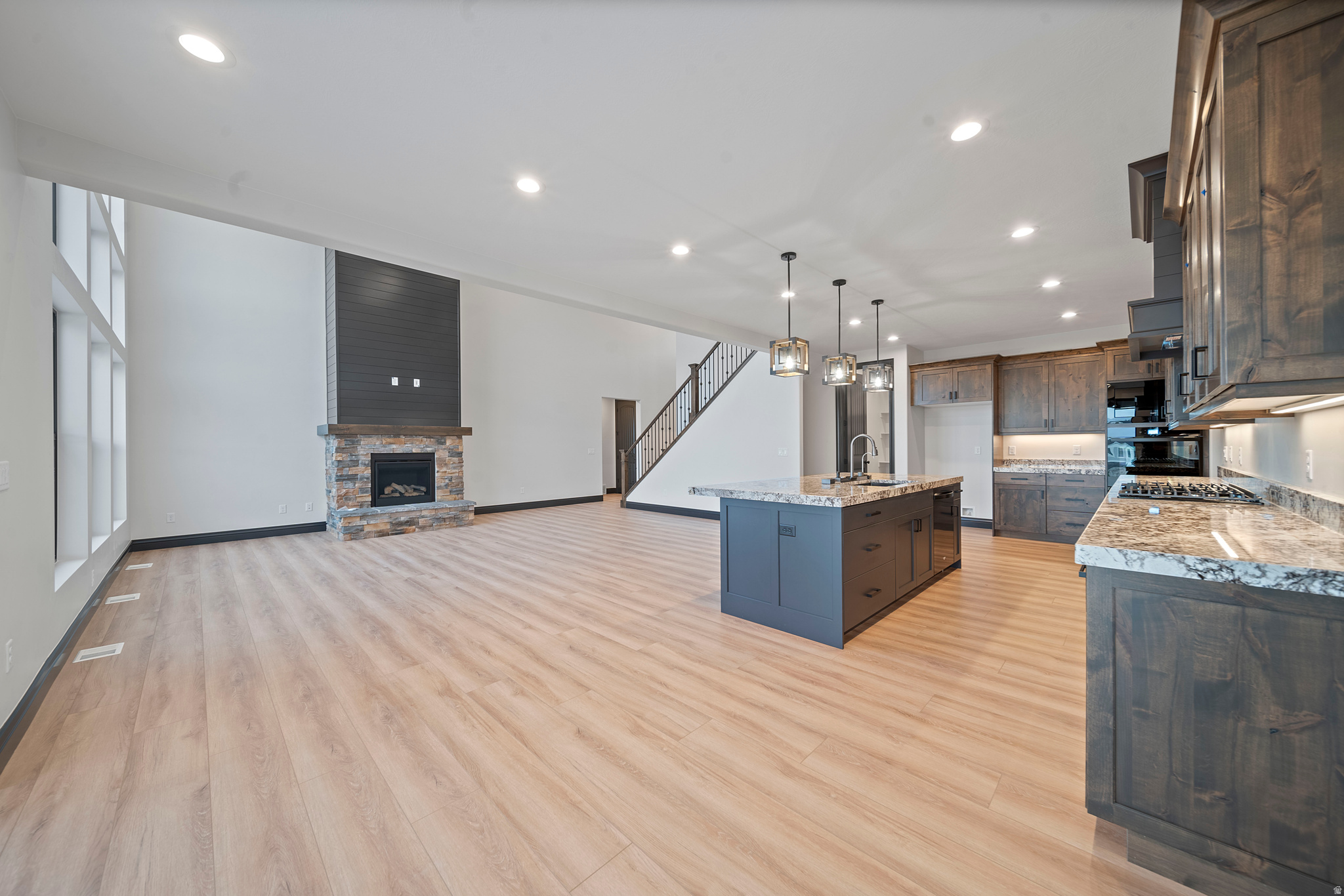 HERITAGE FARMS - Residential