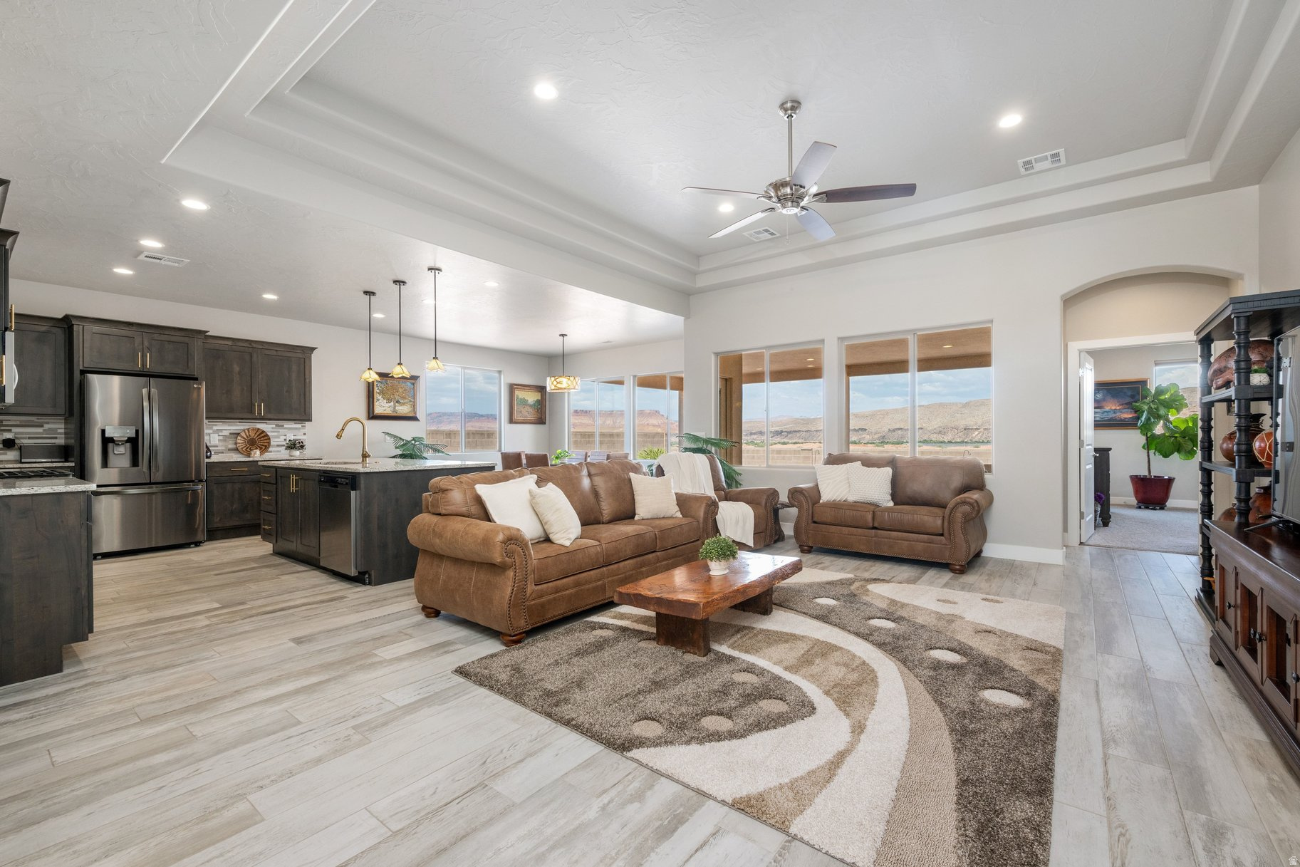 SCENIC POINTE SUBDIV - Residential