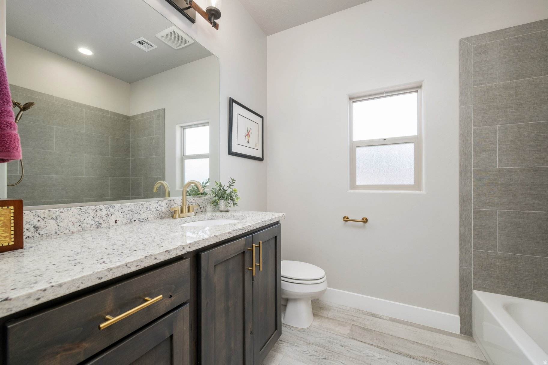SCENIC POINTE SUBDIV - Residential