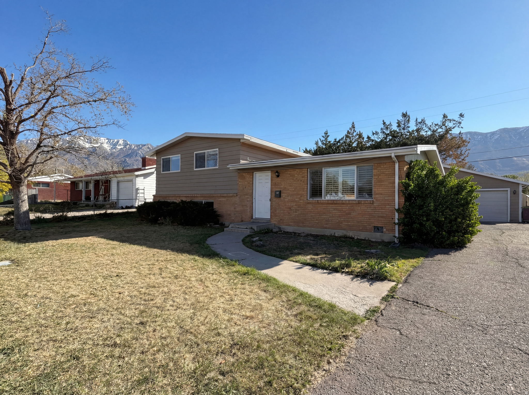 LINCOLN - Residential