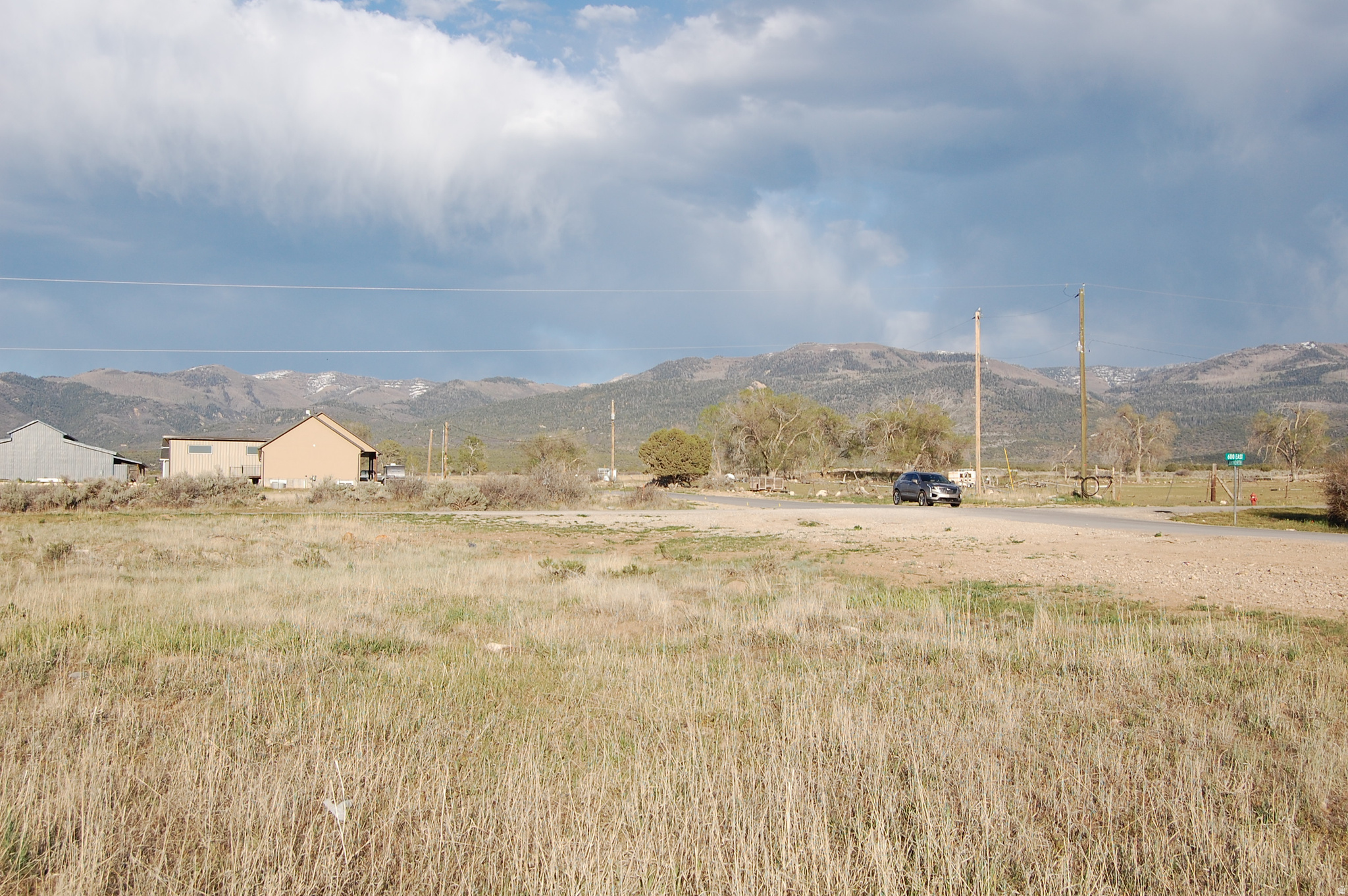 INTERMOUNTAIN SANPETE COUNTY - Land