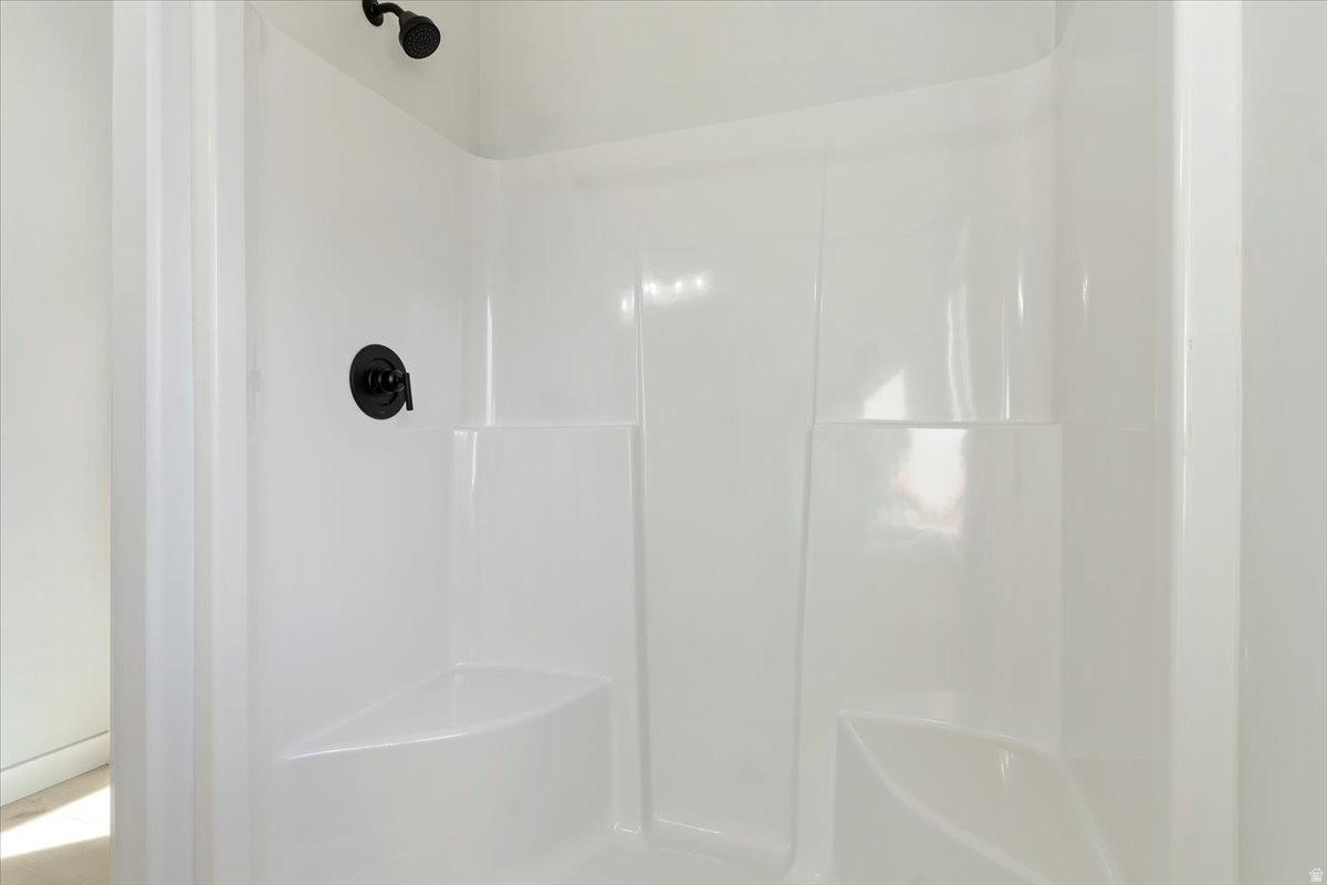 BELLO CORNER - Residential