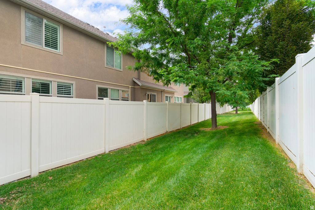 ROSE CREEK CROSSING - Residential