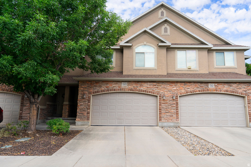 ROSE CREEK CROSSING - Residential