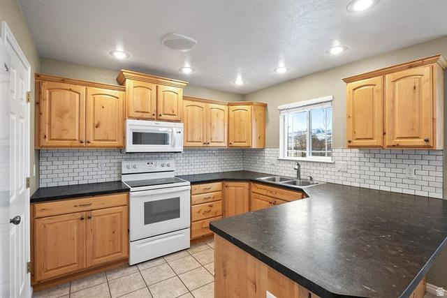 BITTON ACRES - Residential