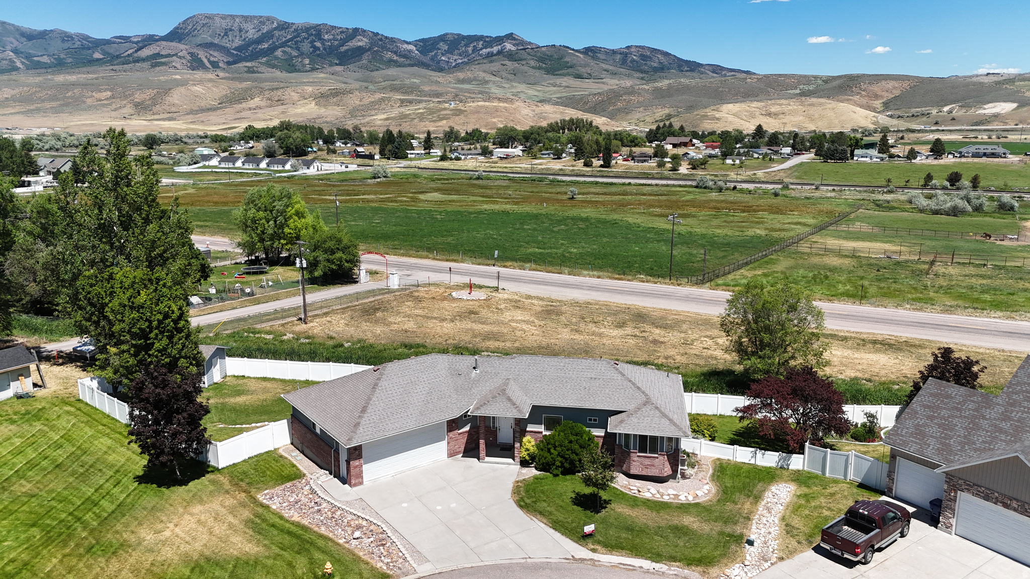 BITTON ACRES - Residential