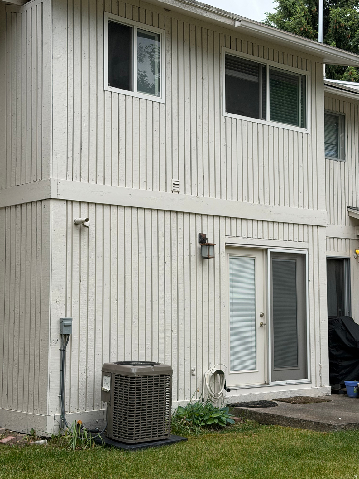 CEDAR CREEK - Residential