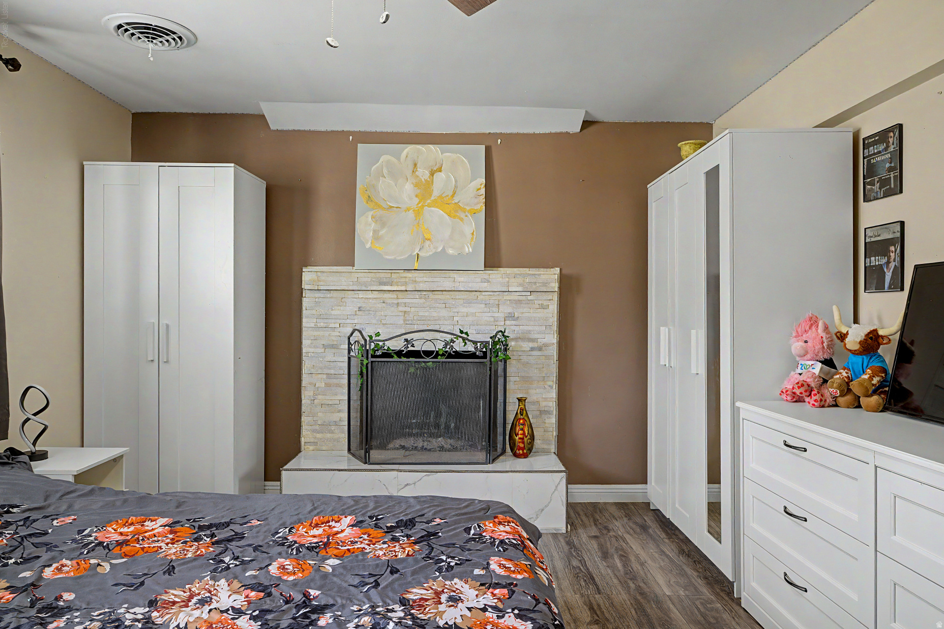 PONDEROSA PARK - Residential